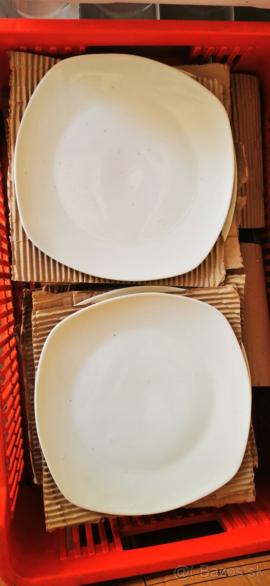 Súprava tanierov - NOVÁ - 3