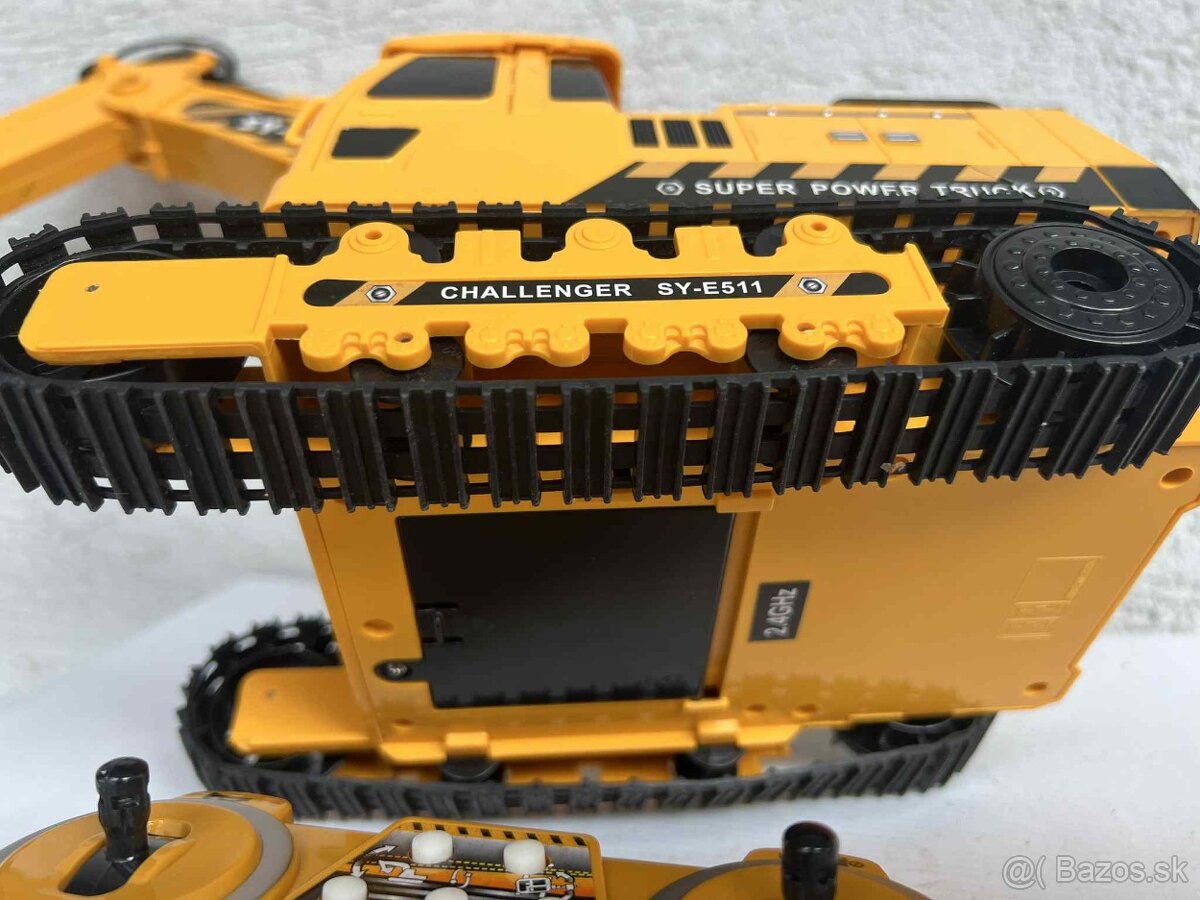 Bager dialkovo ovladany challenger - 3