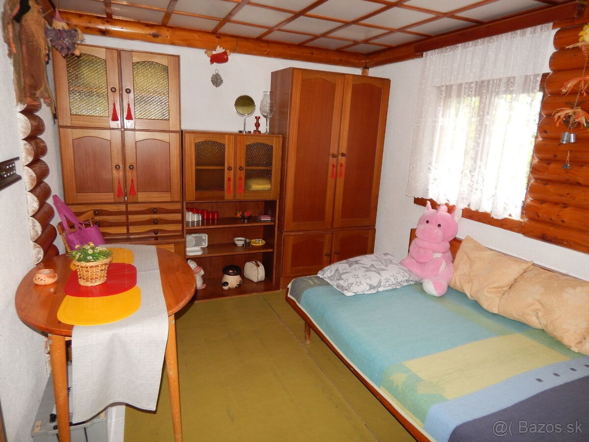 SPEKTRUM REALITY- Na Predaj záhradná chata s pozemkom 464 m2 - 3