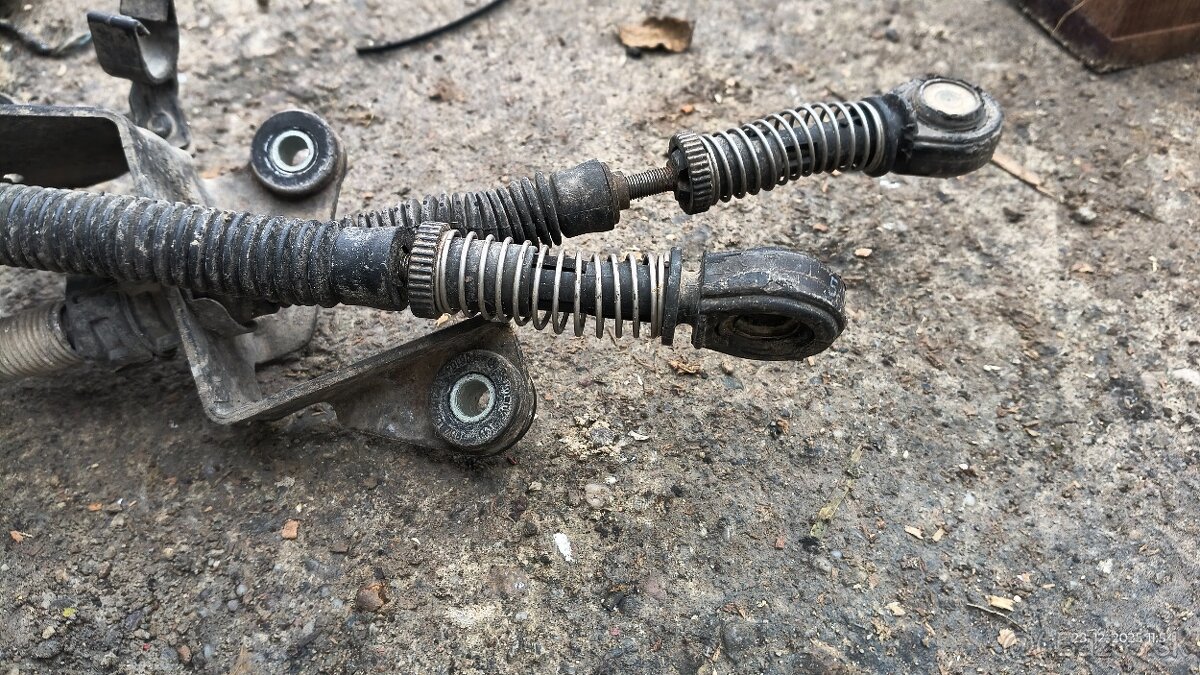 Radiaca páka Audi A3 1.9tdi 81kw - 3