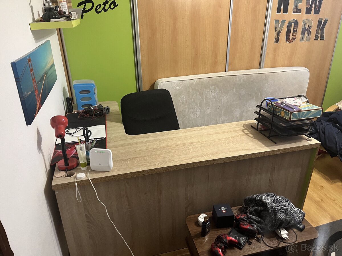 Predám písací stôl do detskej izby - 3