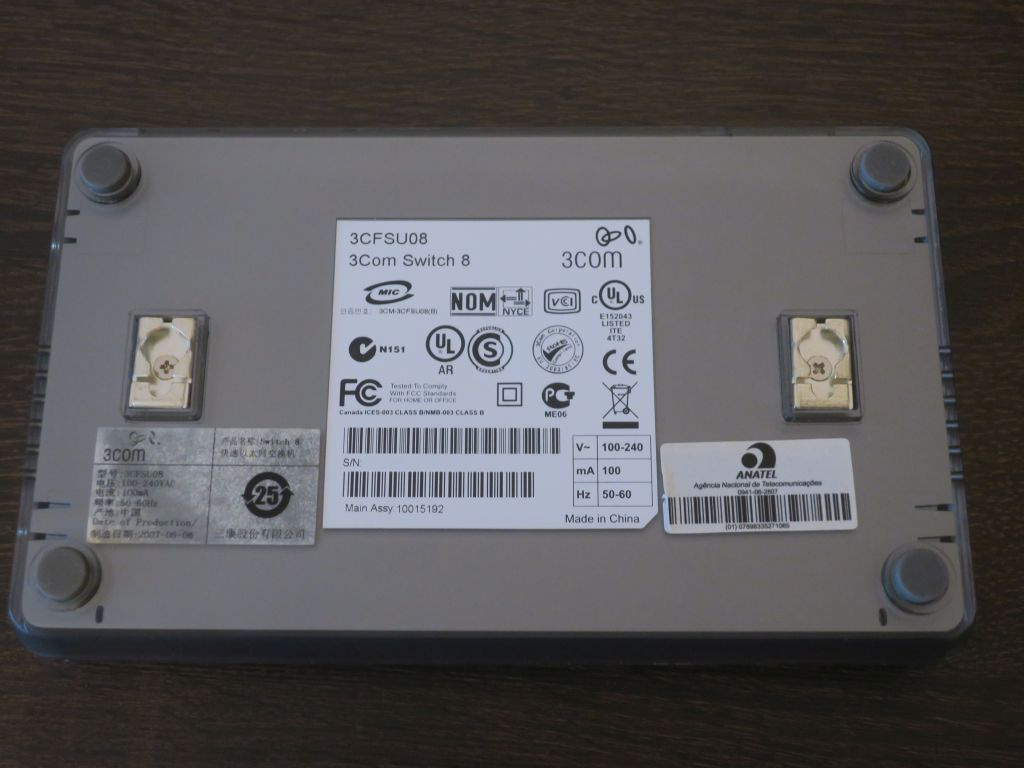 3COM switch 8 port - 3