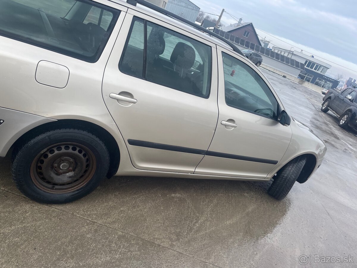 Škoda octavia 1.9 tdi s ťažnym - 3