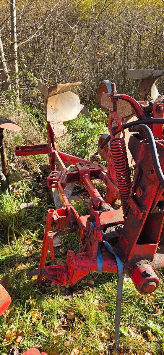 Pluh dvojak obracak hydraulicky - 3