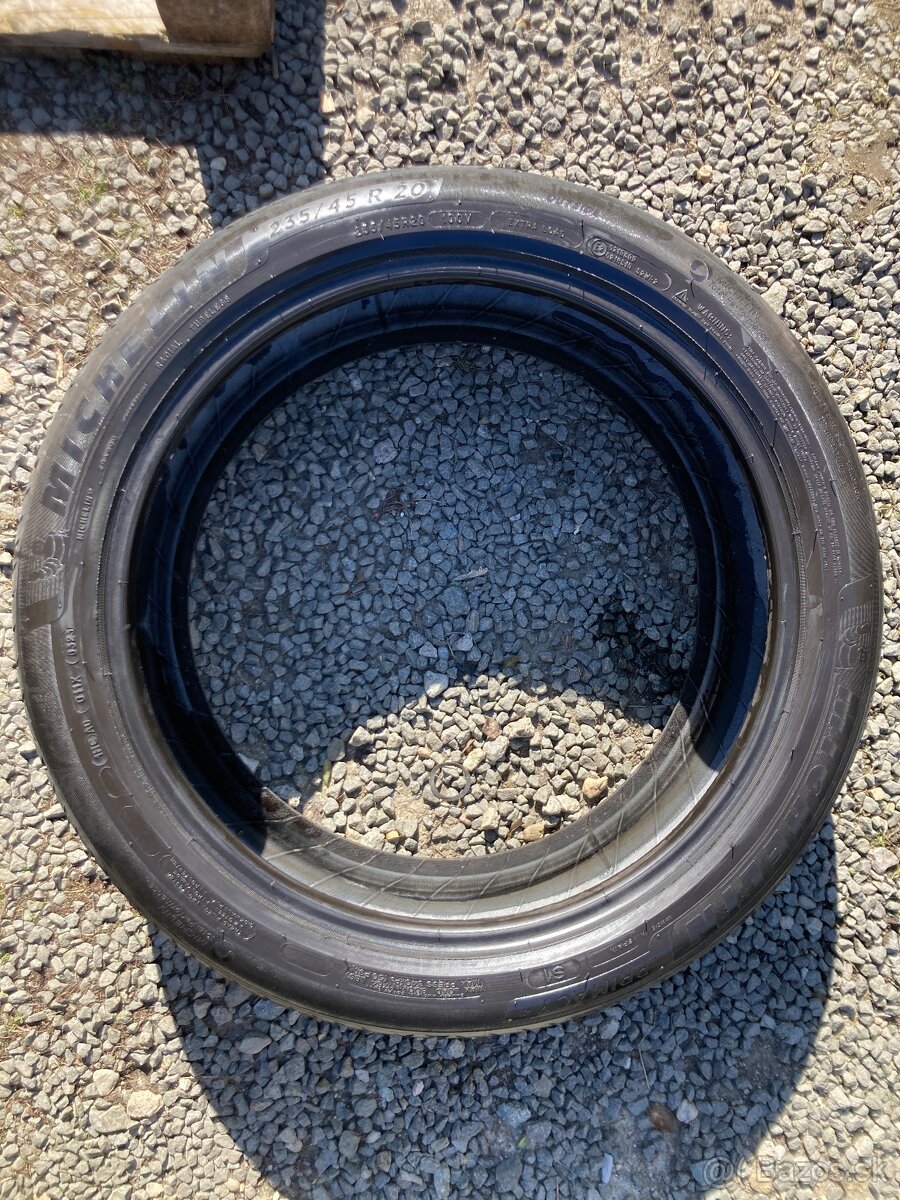 Michelin letné 235/45R20 - 2ks - 3
