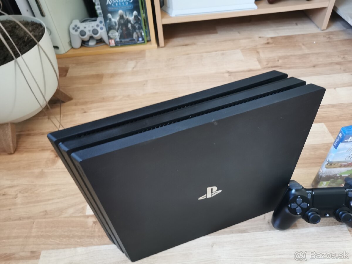 PS4 PRO 1TB - 3