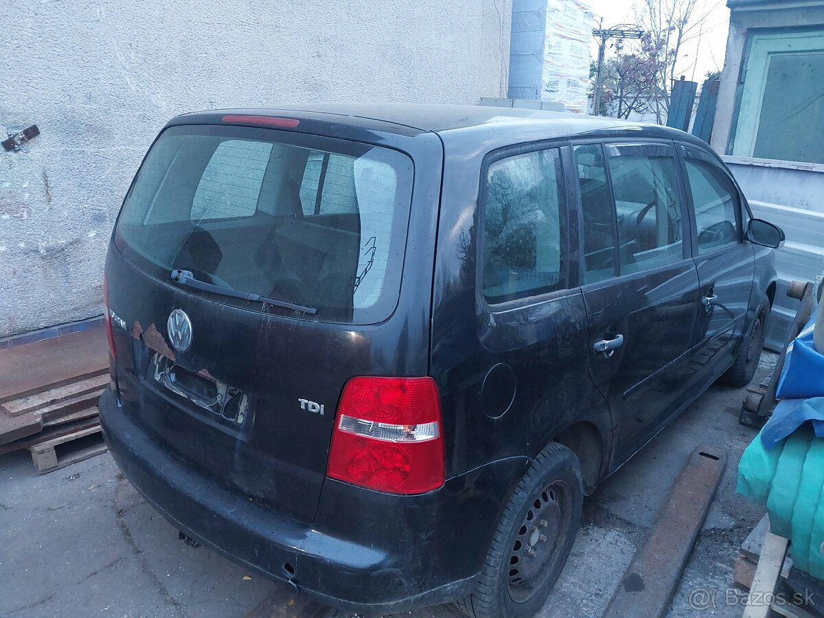 predám volkswagen turan - 3