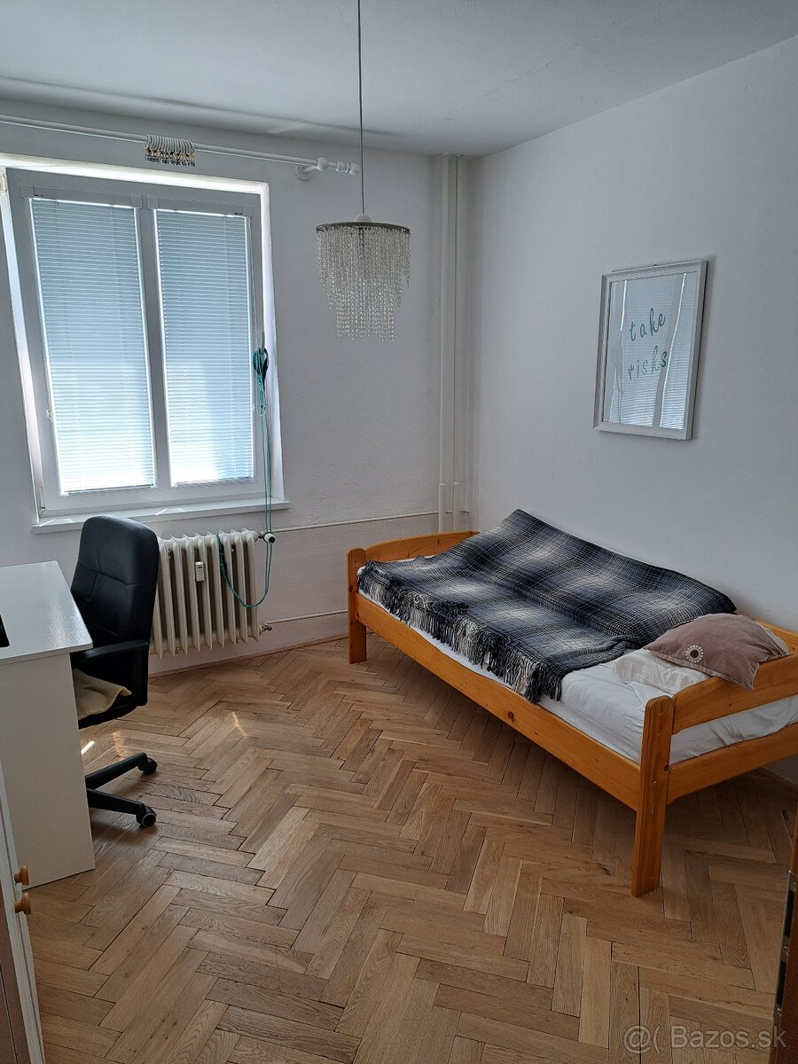 Krátkodobý prenájom 3i bytu na Tatranskej Štrbe - 3