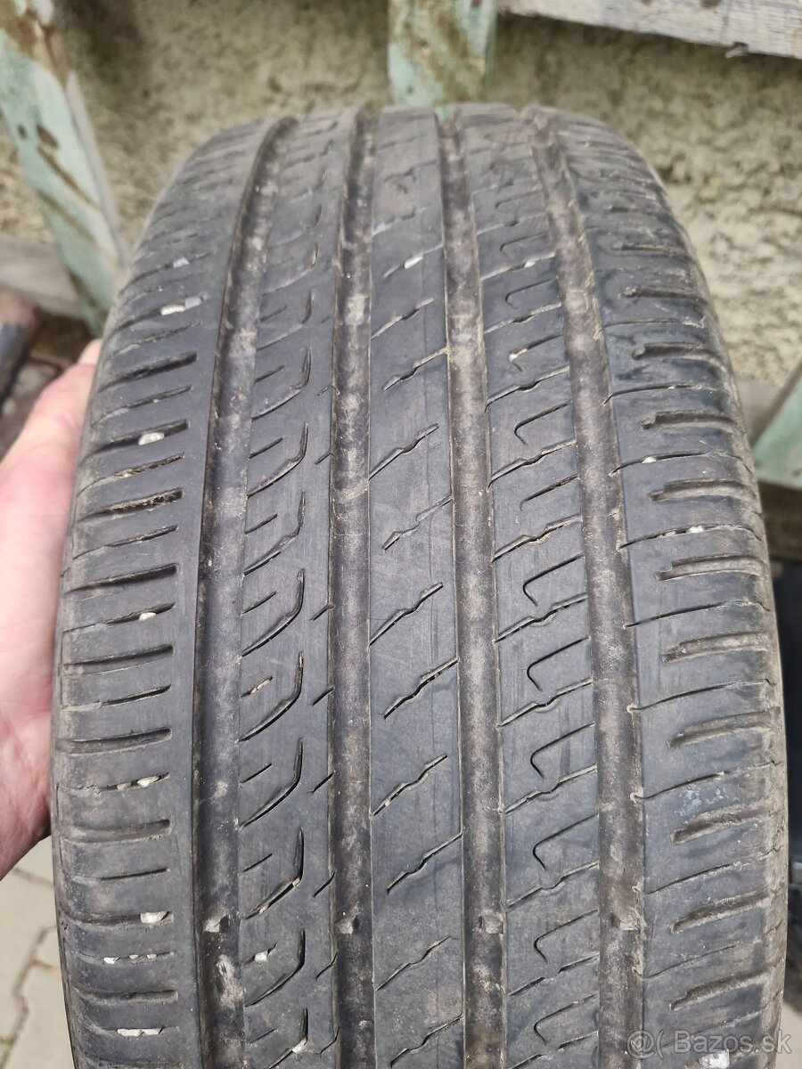 205/50r17 - 3