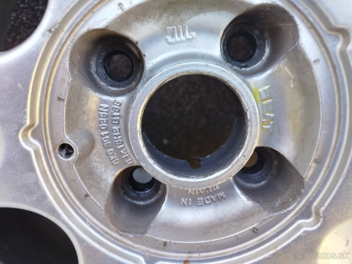 Seat - 3