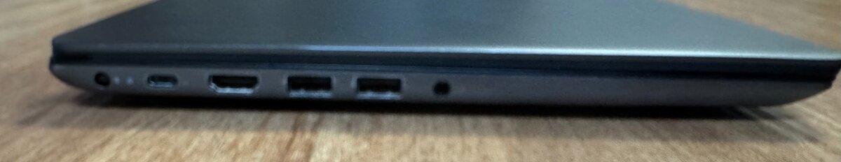 Dell Vostro 5481 /CPU i5 /16GB RAM /256GB SSD - 3