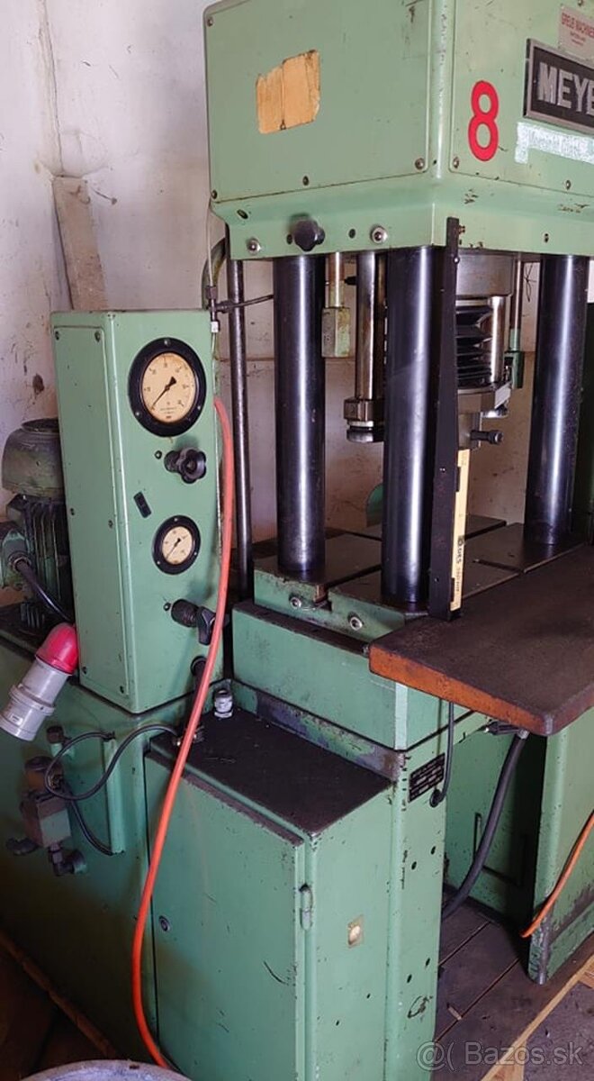 Hydraulický lis MEYER 30T (6050) - 3