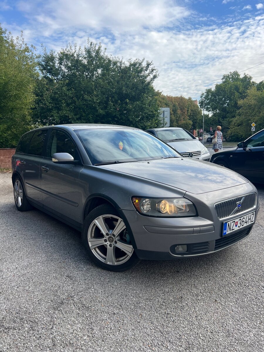 Volvo v50 2.0d 100kw možná výmena - 3