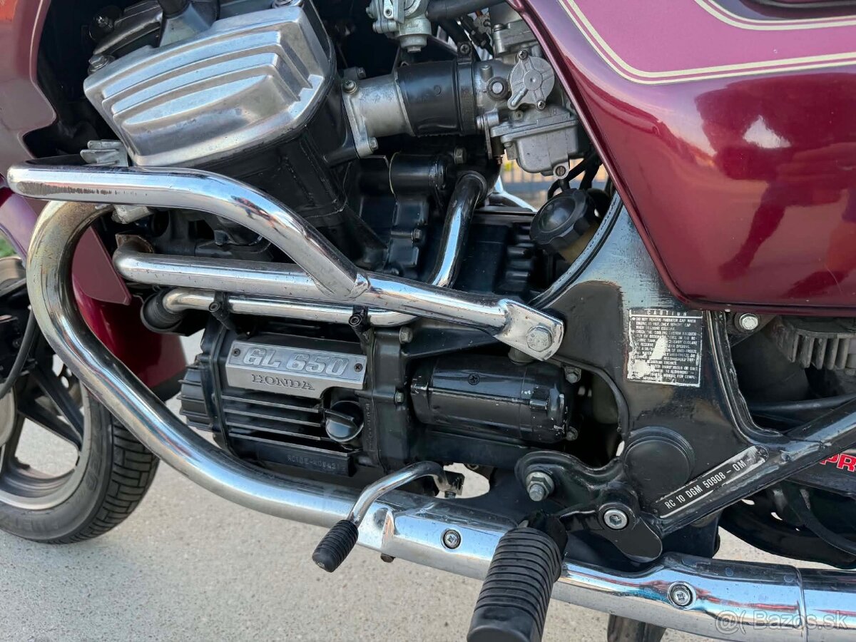 Honda 650GL Silver Wing - 3
