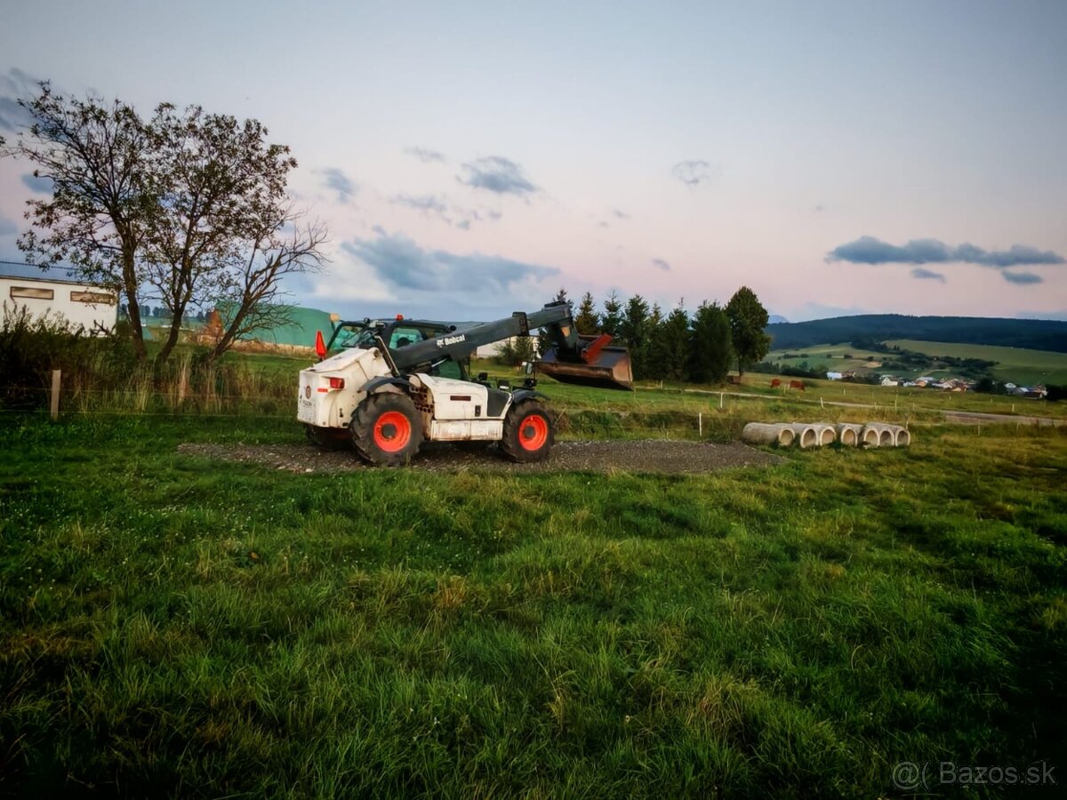 Teleskopický nakladač Bobcat - 3