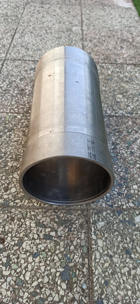 Mechanická plnička klobás - 3