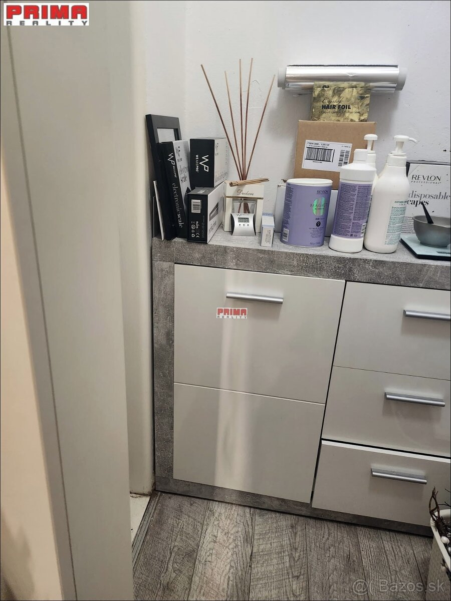 ID 3148 Prenájom: priestor na služby 21 + 34 m2 centrum, Ná - 3