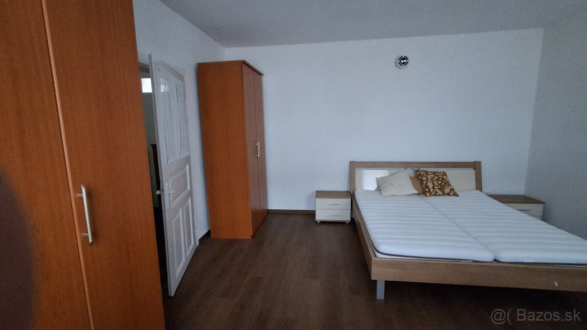 Prenájom malého domčeka - 3