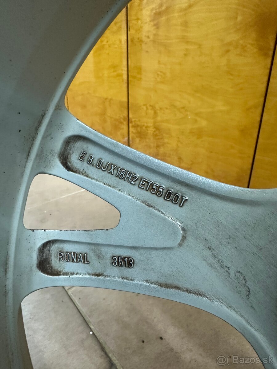 Elektrón originál Ford R18 - 3