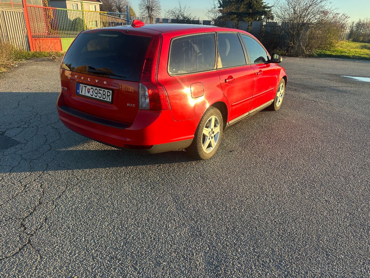 Volvo V50 - 3