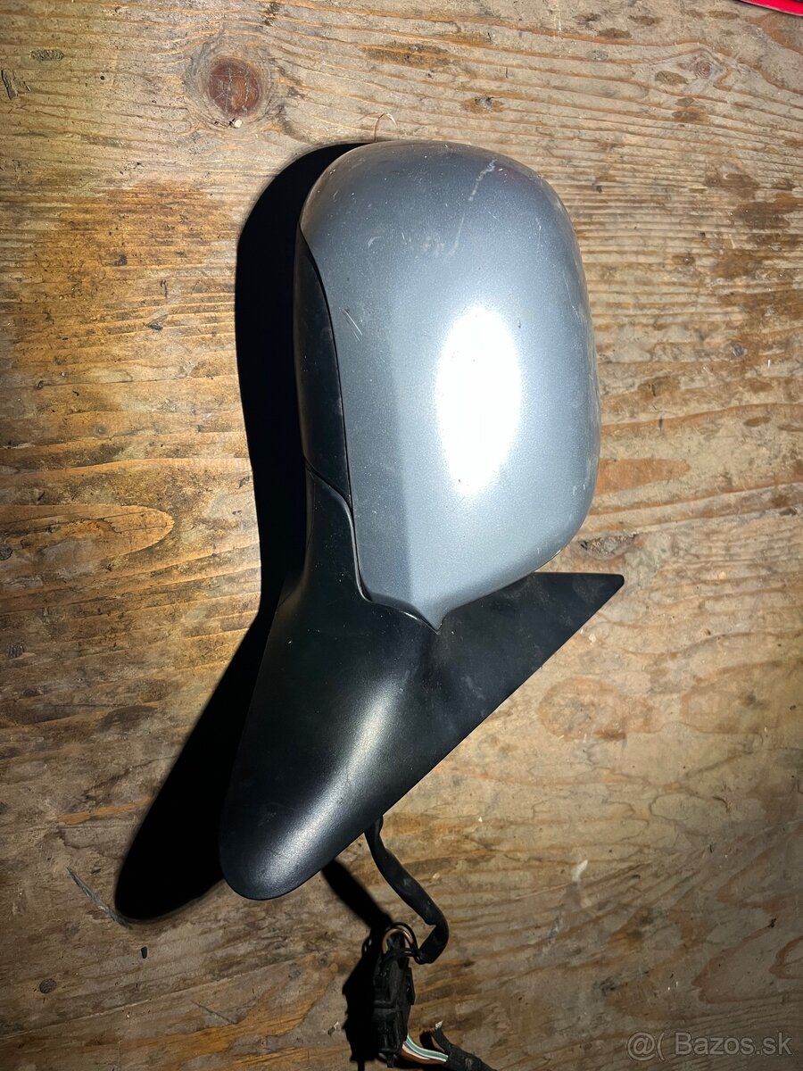 Práve spätne Golf 4 - 3