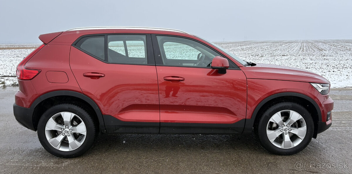 Volvo XC40 D3 Momentum AT 110kW - 3