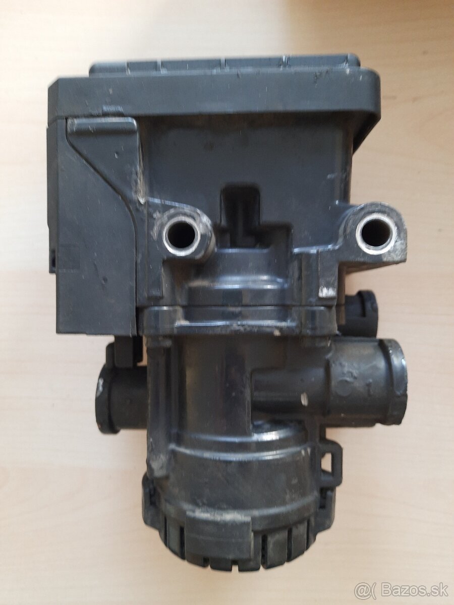 Modulátor EBS Knorr Bremse na MAN TGA - 3