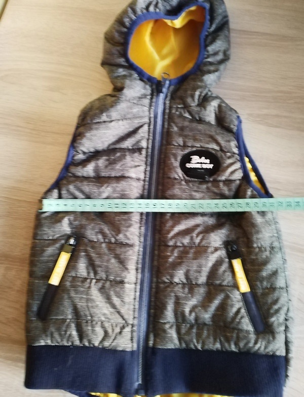 Chlapcenska vesta premerana - 3