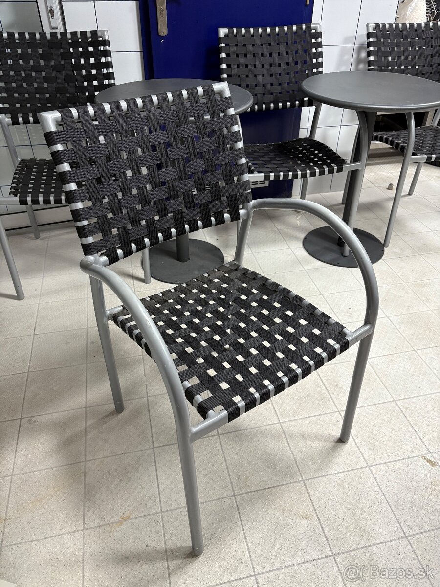 2 stoly + 4 stolicky (hlinik s vypletom) - 3