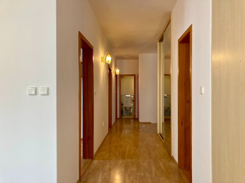 Na prenájom nadštandardný 4-izbový byt v centre, Komárno - 3