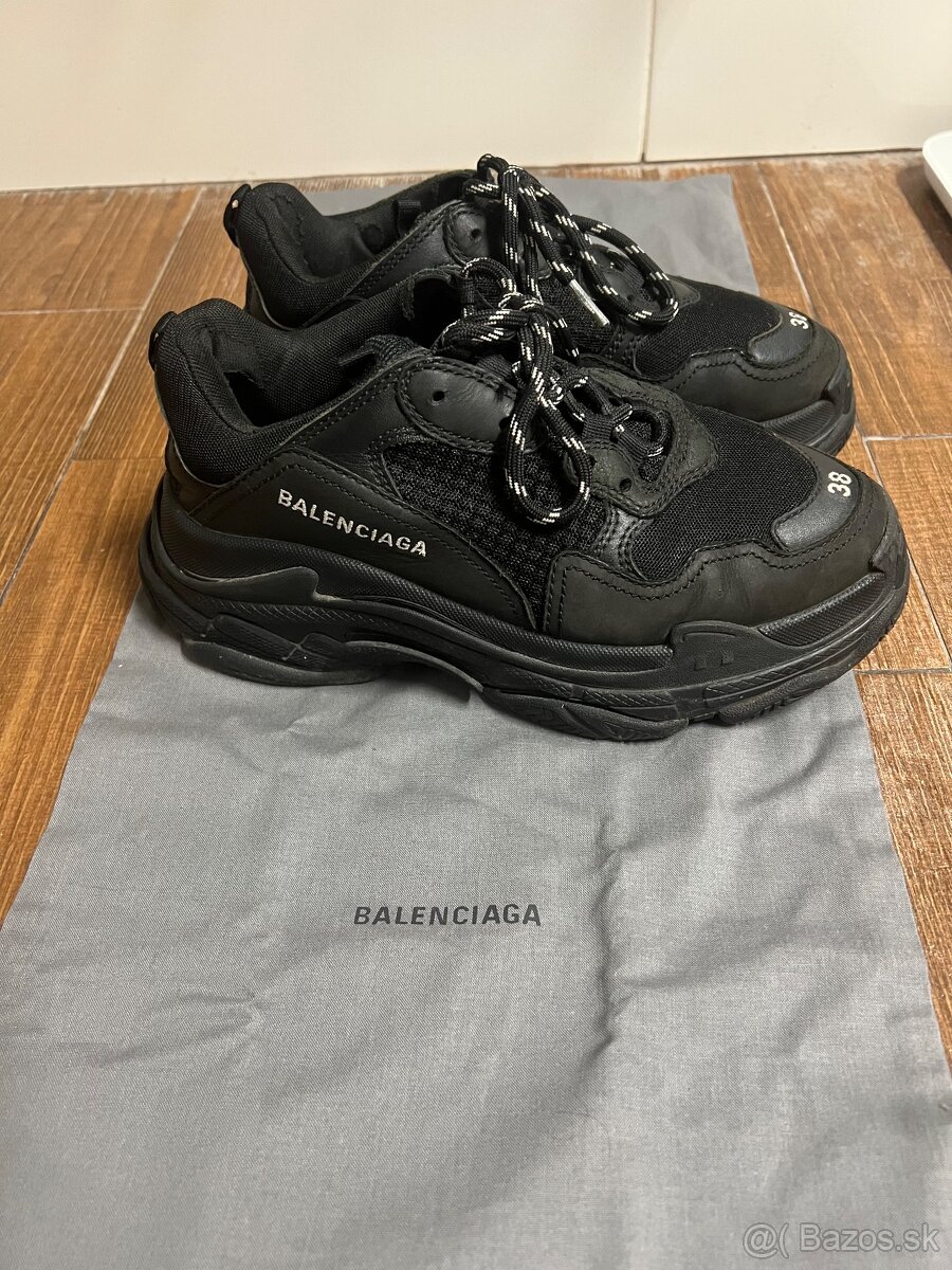 Balenciaga Triple S - 3