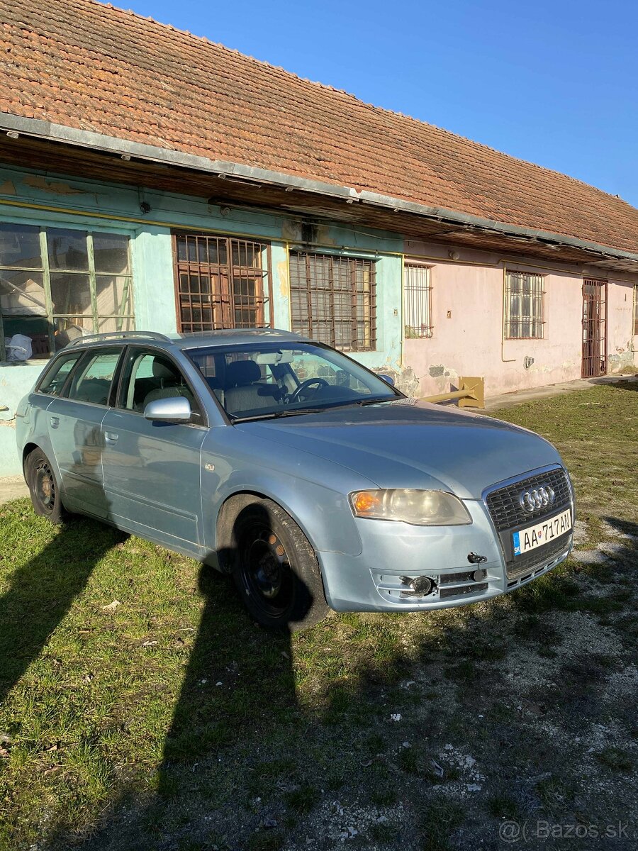 Audi a4b7 - 3