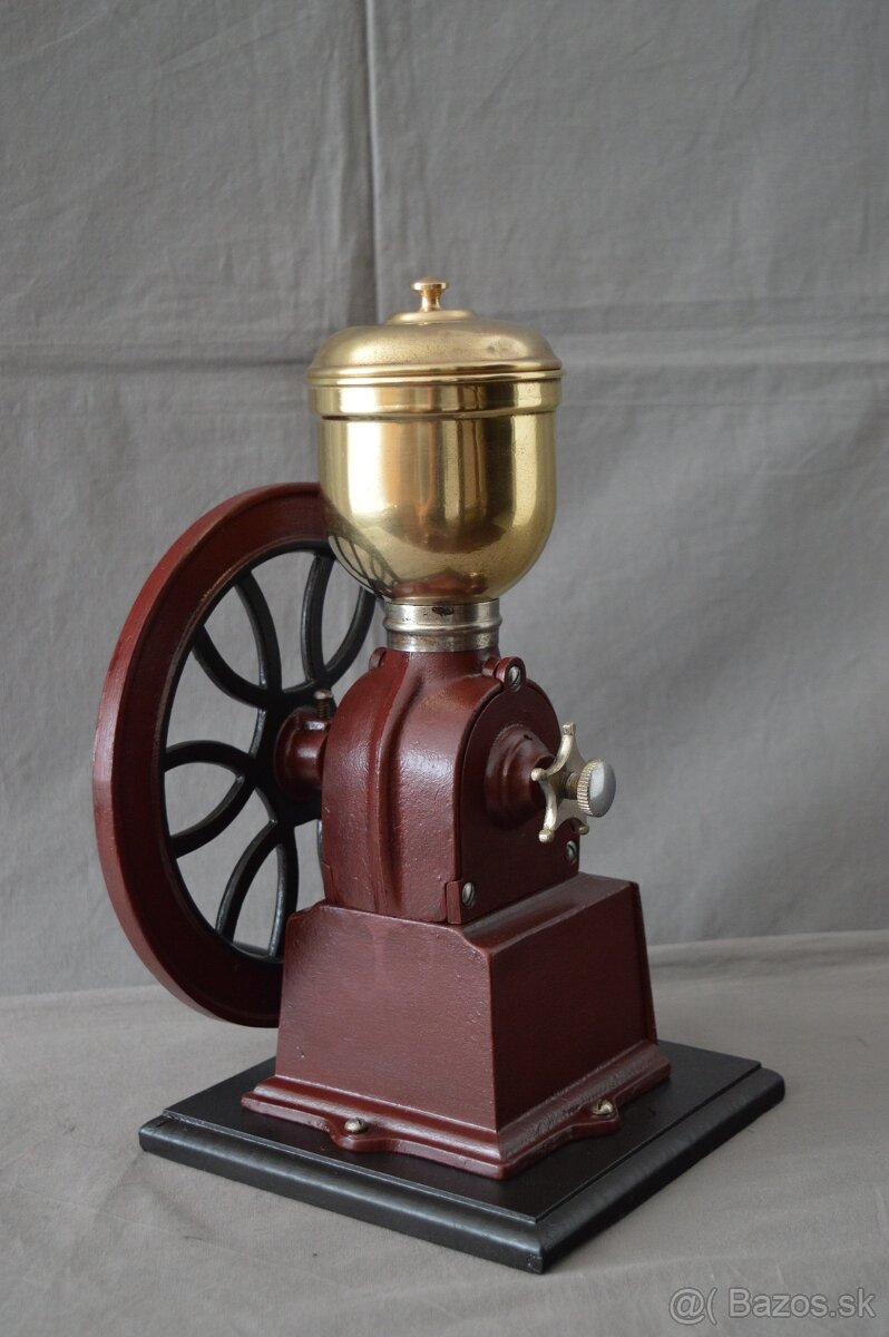 Mlynček na kávu Elma - 3