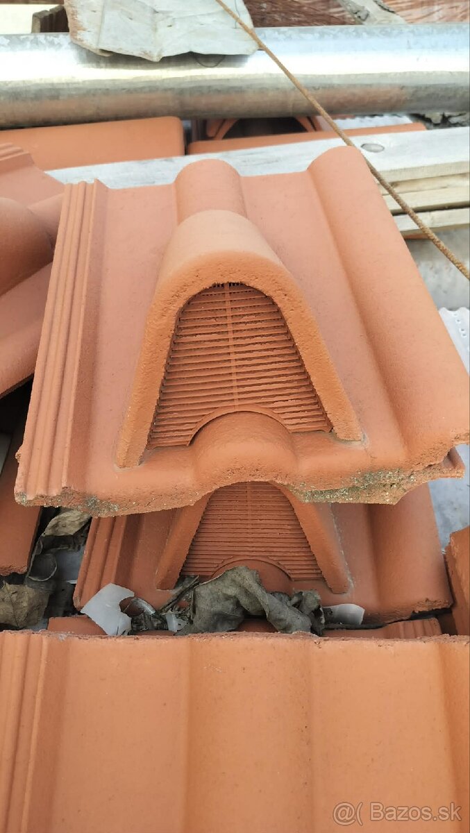 Nepoužitá škrídľa a Tehla - 3