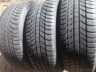 Predám zimné 215/55r17 5/6mm - 3