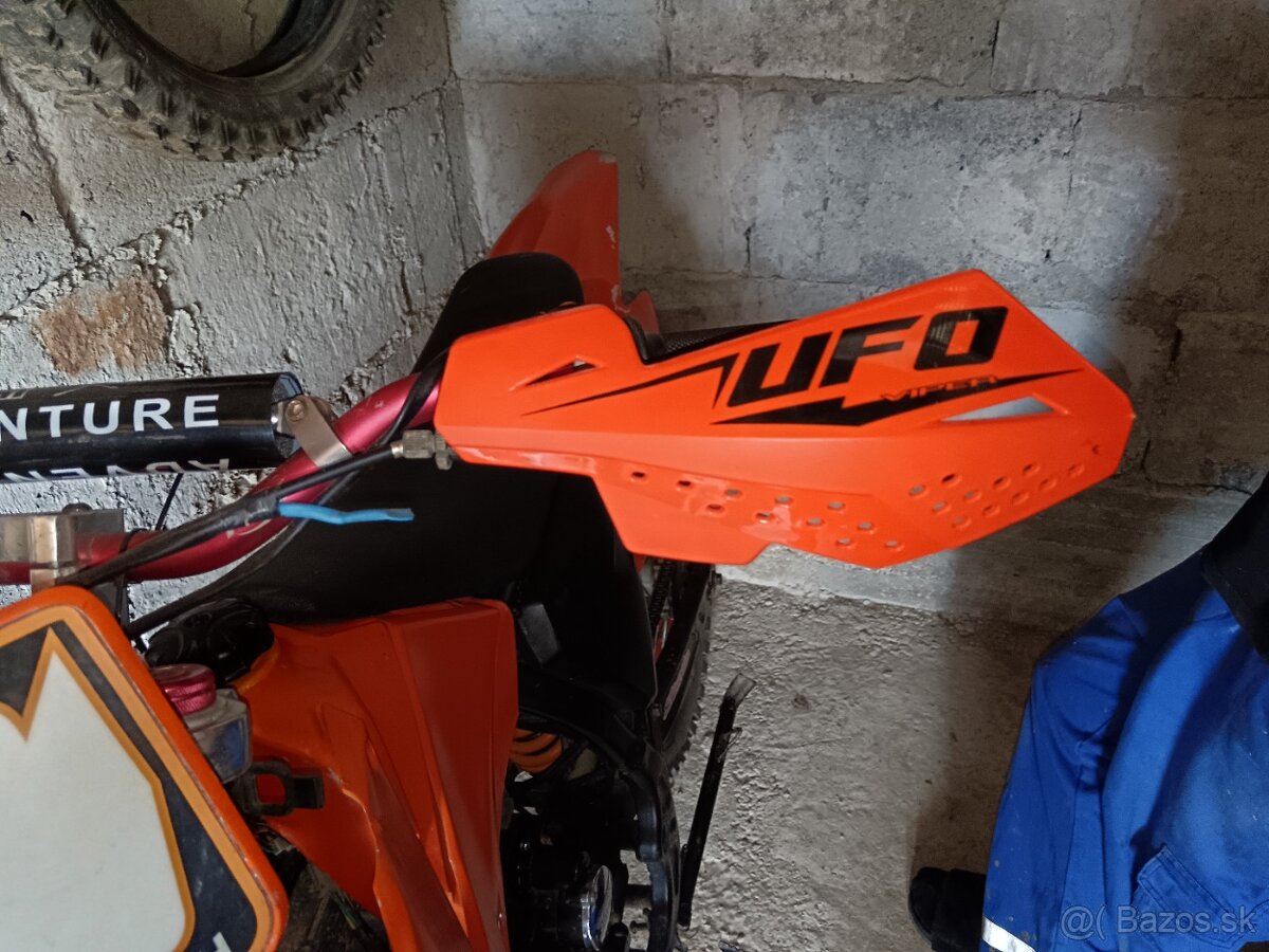 Dirbike250