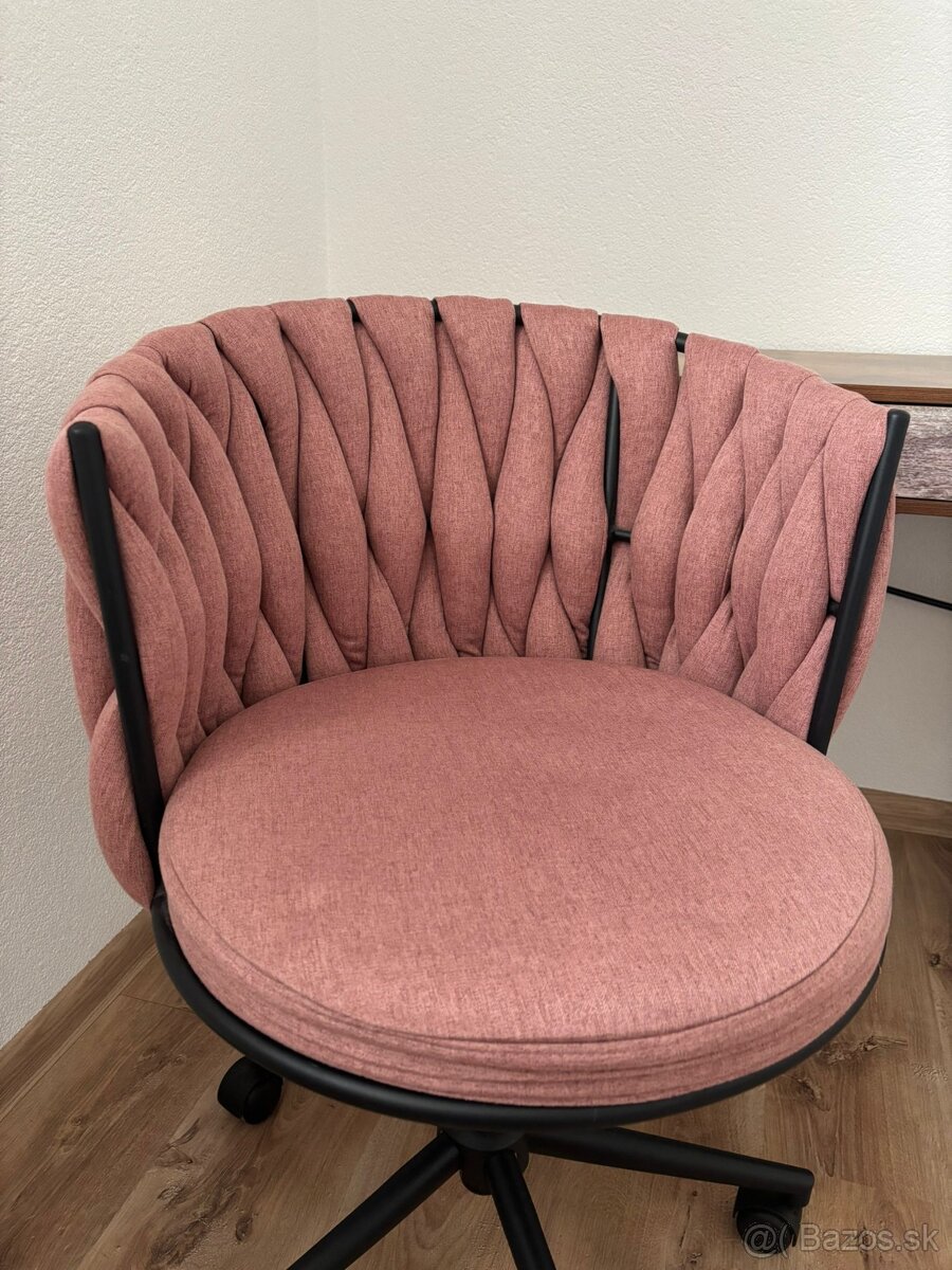 Pracovný stôl, ozdobná minikomoda a pracovné kreslo - 3