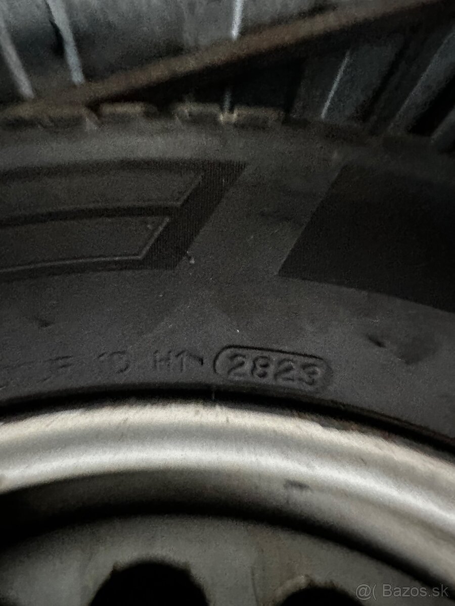 Predám zimnú sadu diskov na Vw t5 t6 + zimné 215/65 r16c - 3