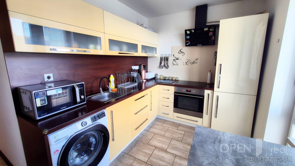 ZNÍŽENÁ CENA 3 izb. byt-Tatranská ul.- Kompletná rekonš. - 3