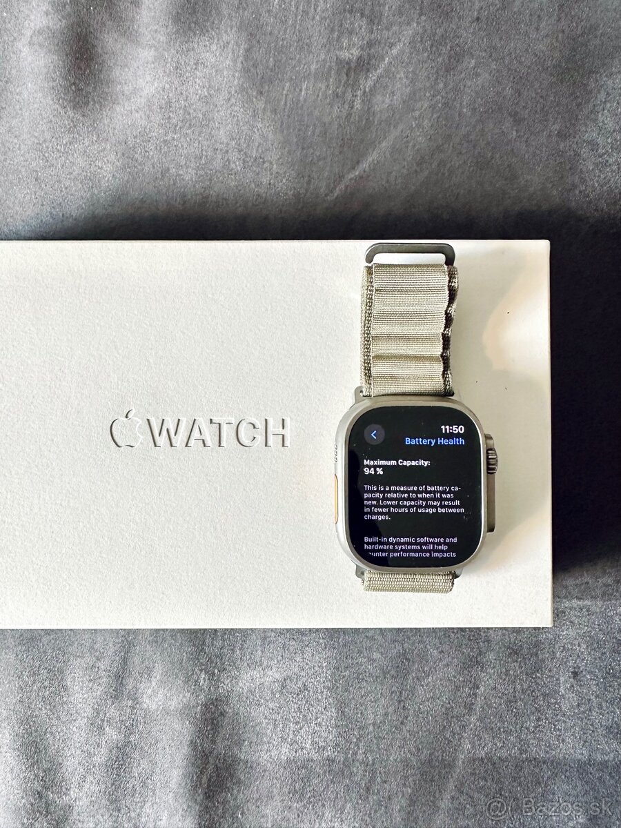 Apple Watch Ultra 2 49mm Titanium - 3