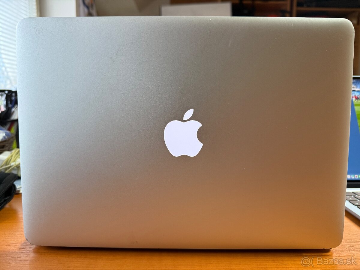 Macbook Air Early 2015 13” - 3