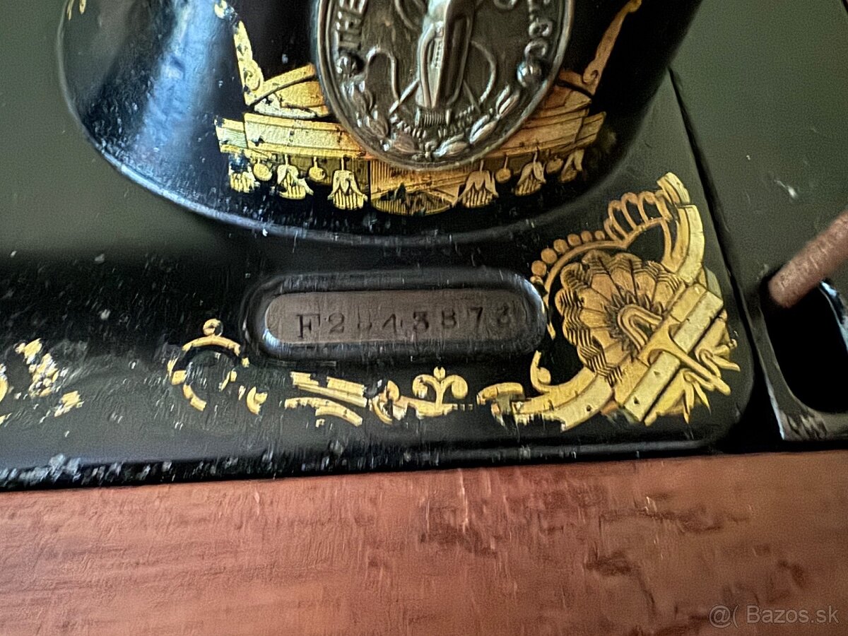 Predám starožitný šijací stroj SINGER (cca 1910) – originál - 3