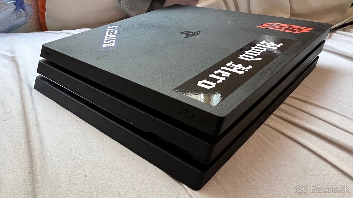 Ps4 Pro - 3