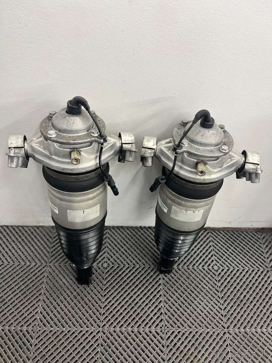 Vzduchové tlmiče/pružiny/mechy - 3