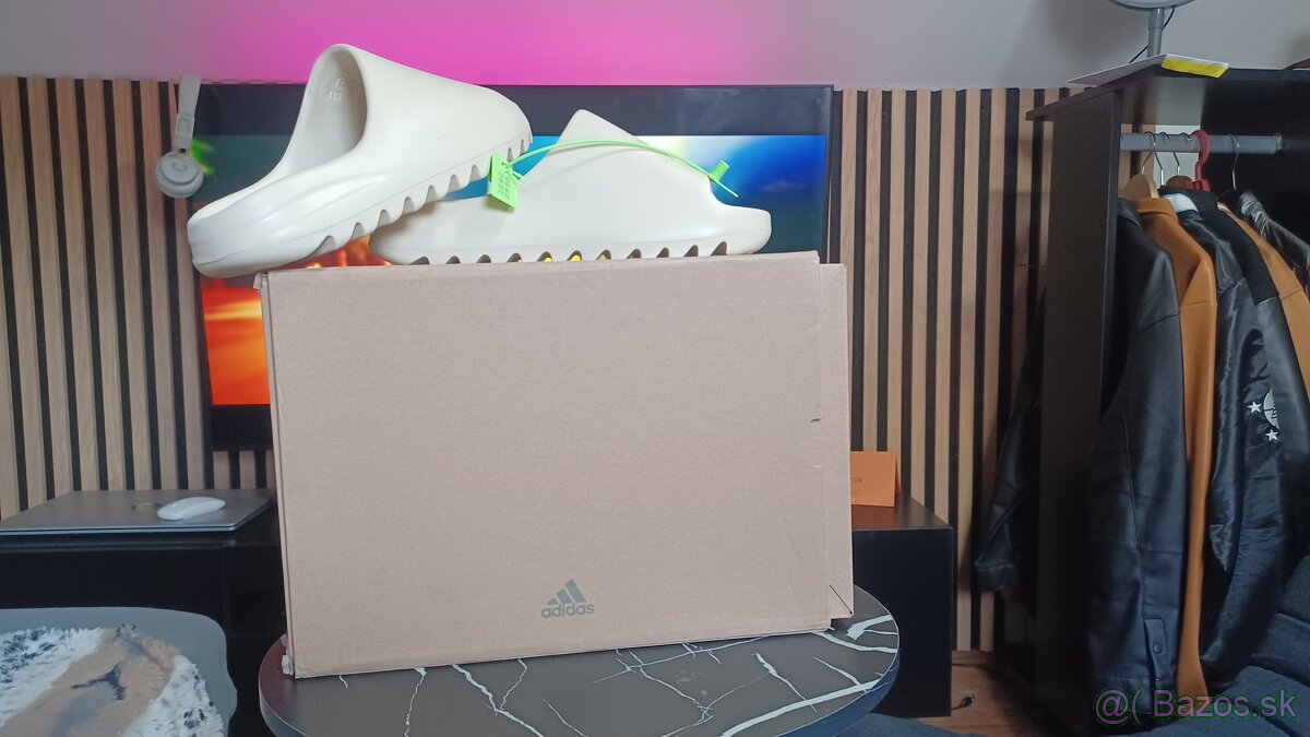 Adidas yeezy slide - 3