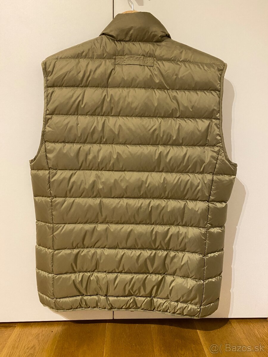 pánska vesta GANT veľ. M - 3