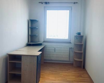 3 izb., čiastočne zariadený byt, Nové Zámky - 3