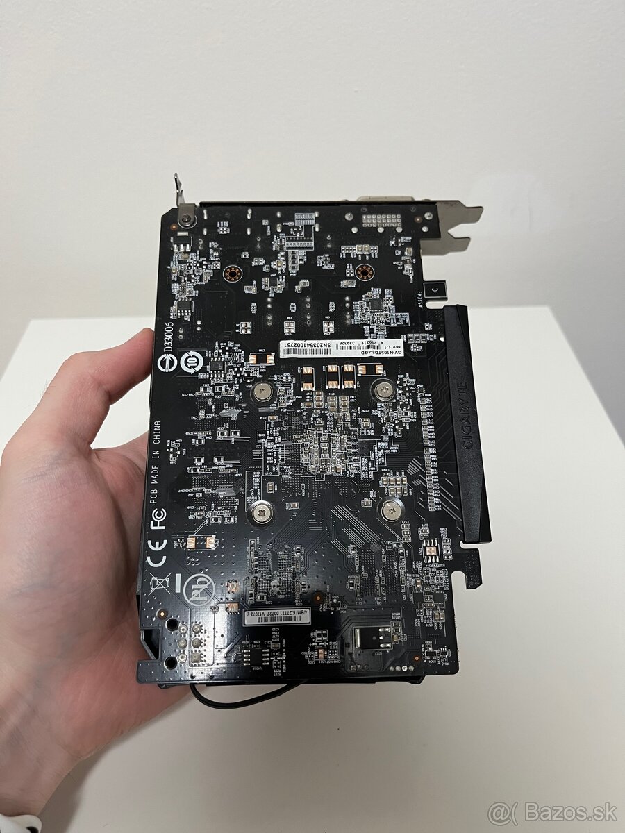 Gigabyte GTX 1050 Ti 4GB - 3