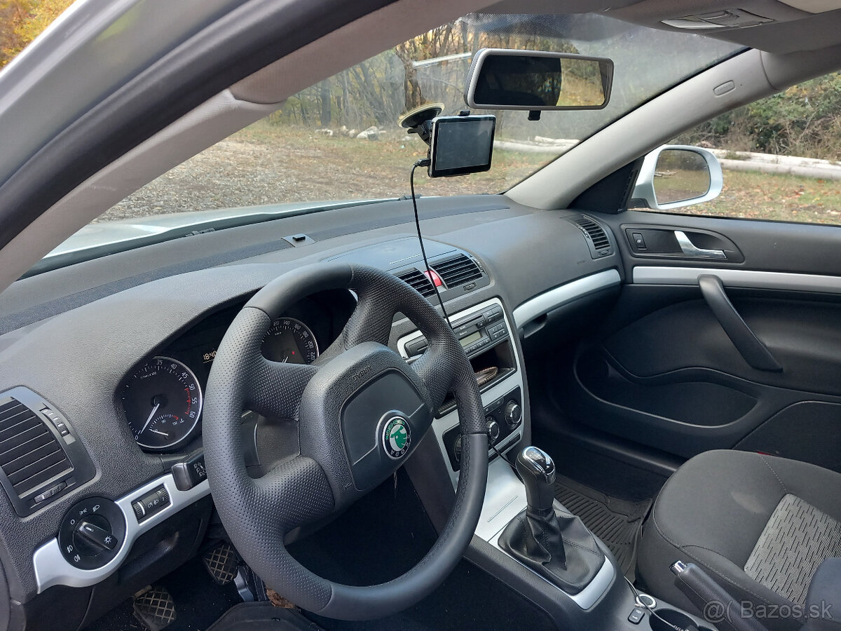 Skoda octavia 2 lift - 3