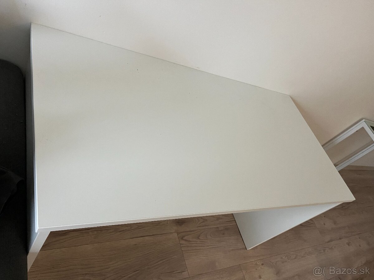 Kancelársky stôl biely - 3